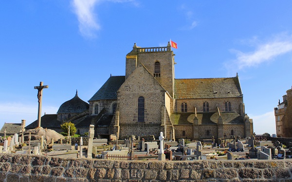 ... Sur un cimetière tourné vers la mer