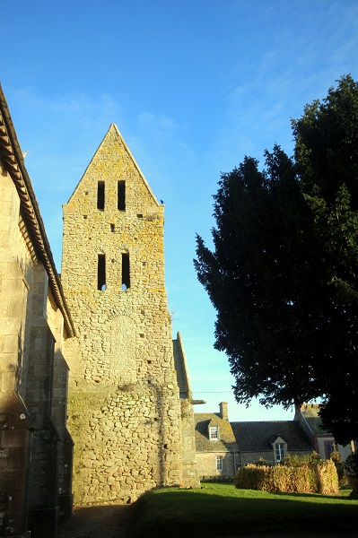 Le vieux clocher (13ème)